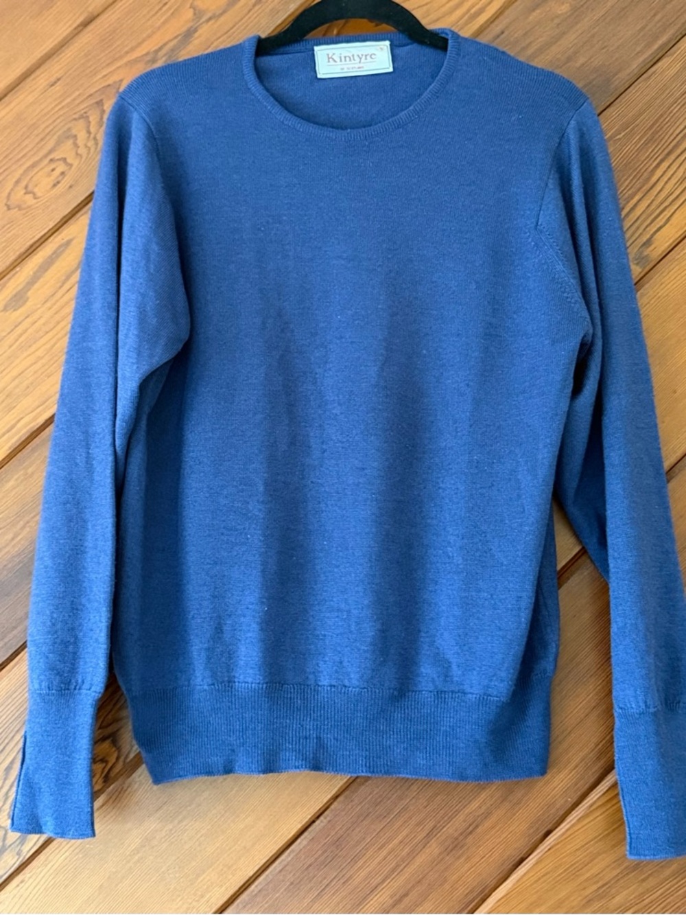 Kintyre of Scotland Cashmere Silk Merino Crewneck Sweater Blue Made in Scotland